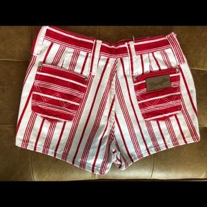 Vintage Wrangler shorts sz 26 (see description)